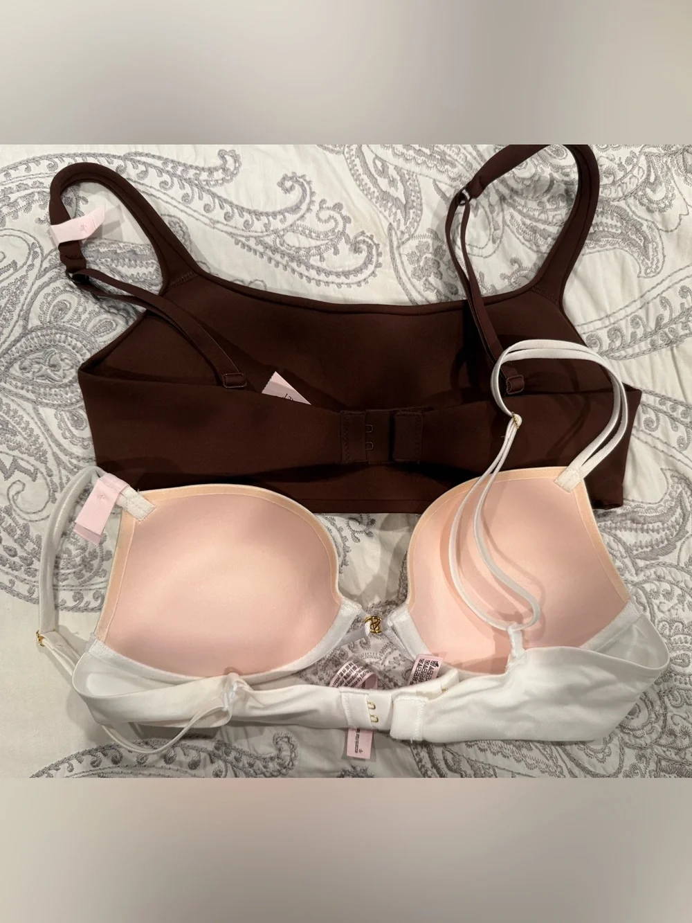 Victorias secret bra bundle / set size 32b and XS